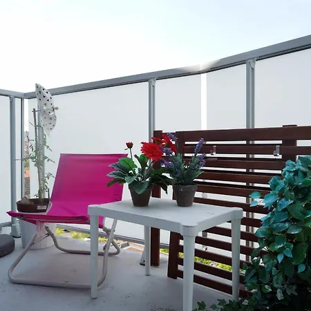 Lovely And Spacious Apt Near Buttes-chaumont